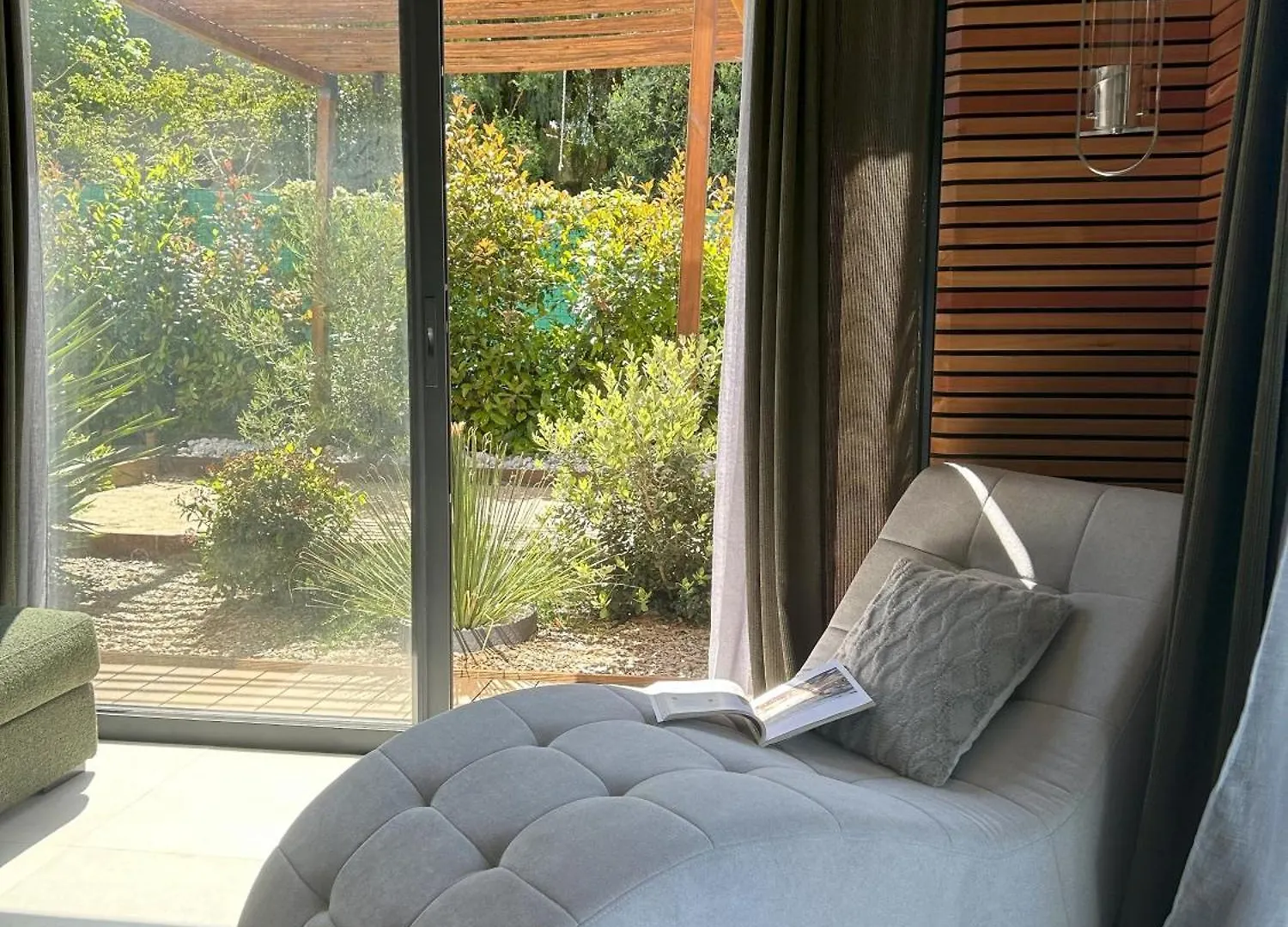 Villa Titi - Maison Californienne - Cagnes Sur Mer 0*, Cagnes-sur-Mer